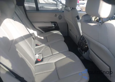 2017 Land Rover Range Rover 3.0L V6 Turbocharged Diesel Td6 z USA, uszkodzony, nr VIN SALGR2FK3HA333008